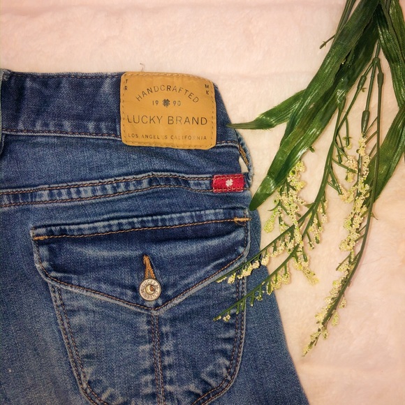 Lucky Brand Jeans - Picture 3 of 4